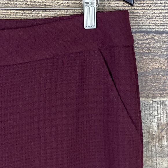 Trina Turk Textured Wide Leg Trousers Pants High Waist Maroon Size 12 - Picture 4 of 9